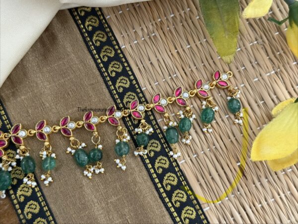 Jadau floral choker necklace | Green drops
