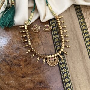 Unique Ambaari spike necklace set
