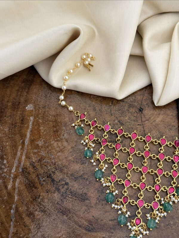 Unique Jadau non idol green drops choker