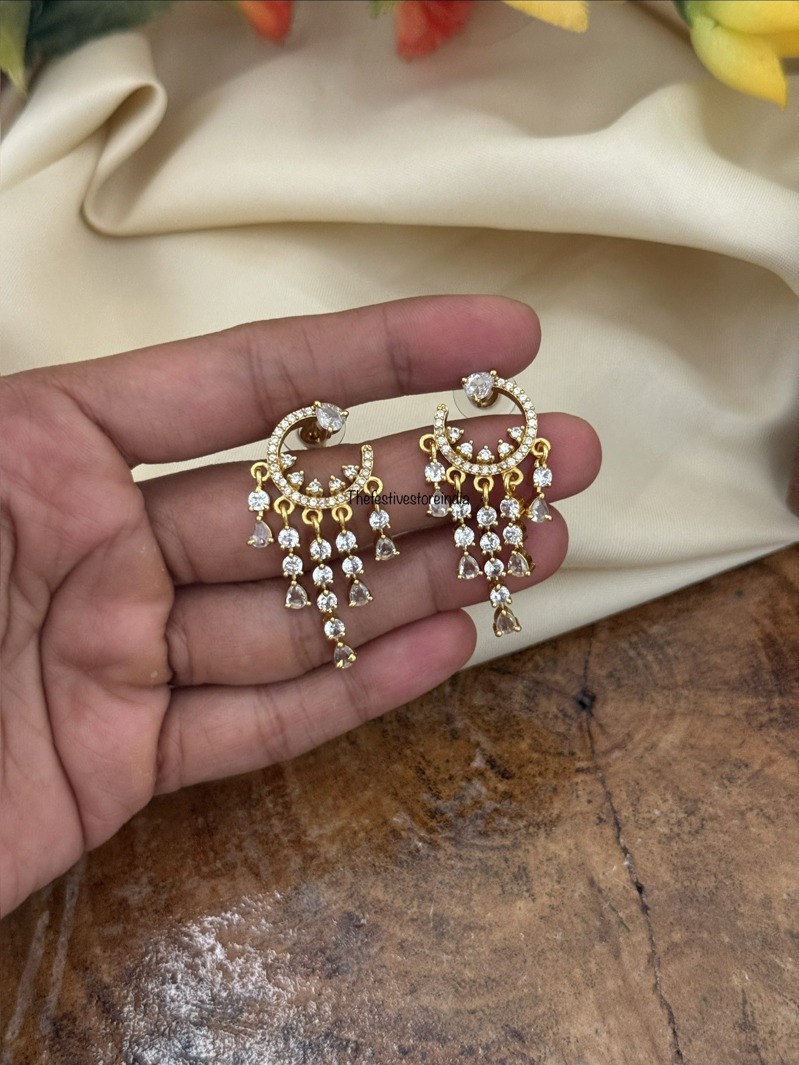 Designer diamonds earrings