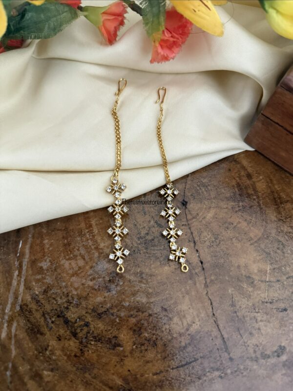 Diamonds maati | Straight ear chain