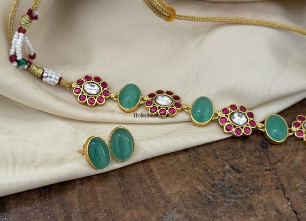 Mint and kemp Jadau choker set