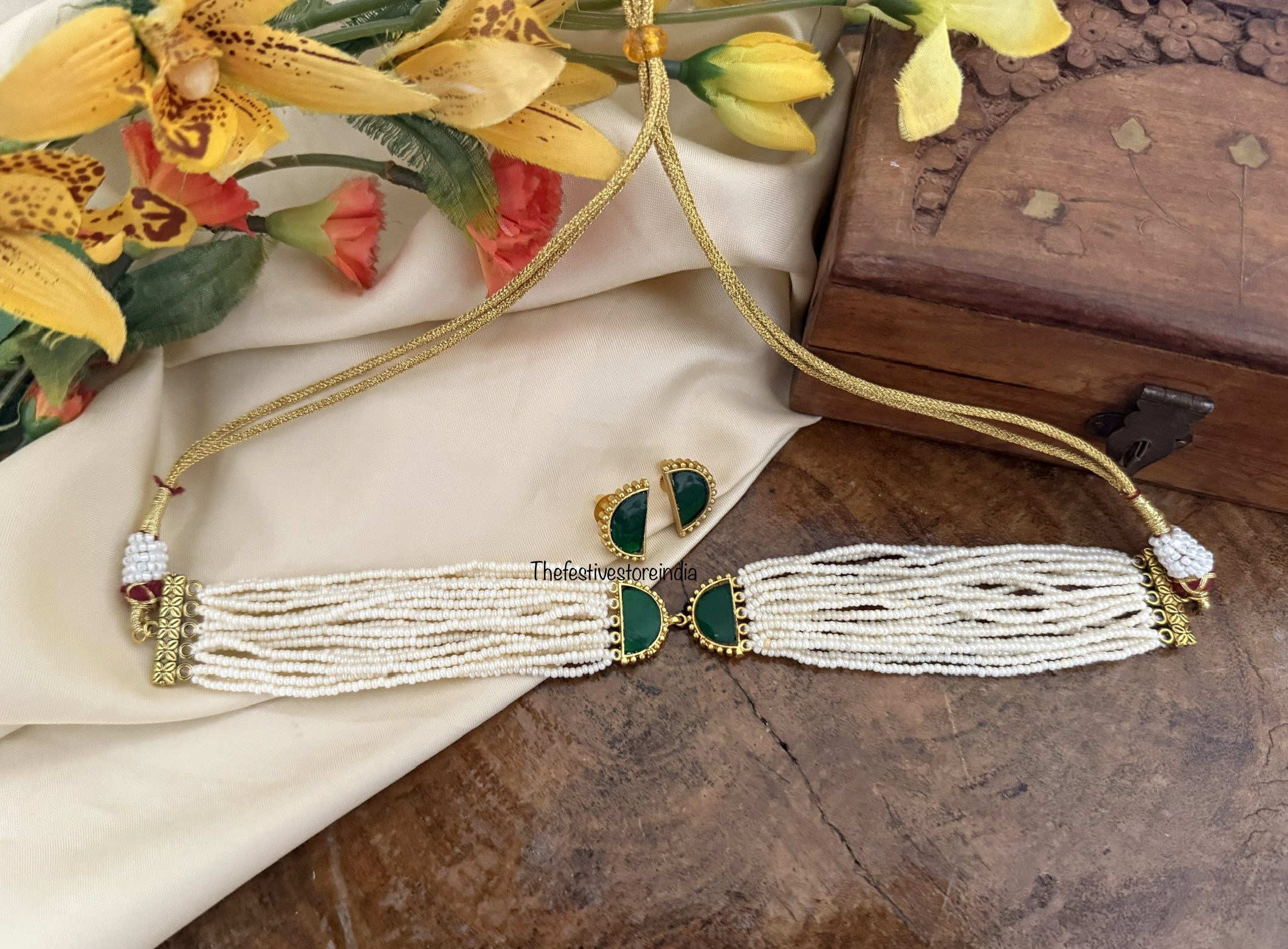 Premium designer pearls choker set