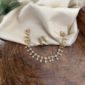 Diamond droplets choker necklace set