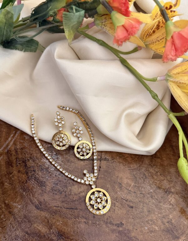 Diamond look attigai set | Vintage