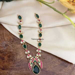 Jadau classic non idol kemp and green necklace