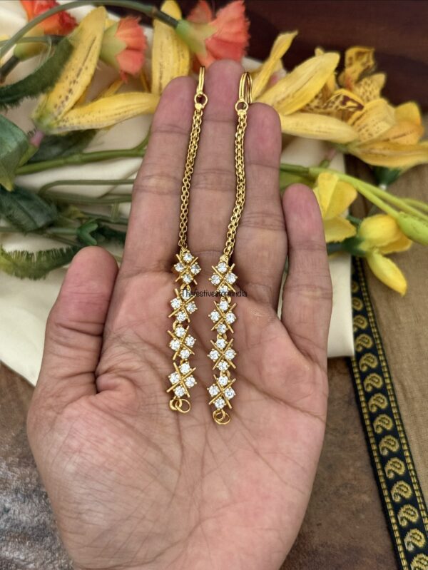 Straight Diamonds maati | ear chain