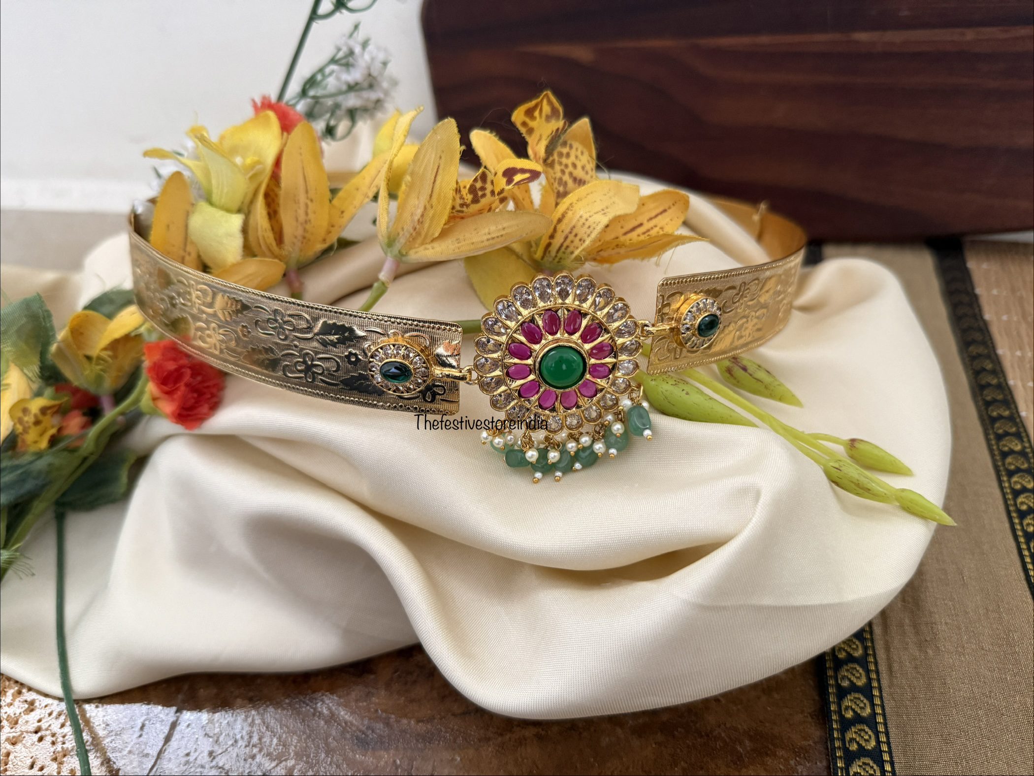 Floral Mopp Hipbelt | Bridal | Bridesmaid